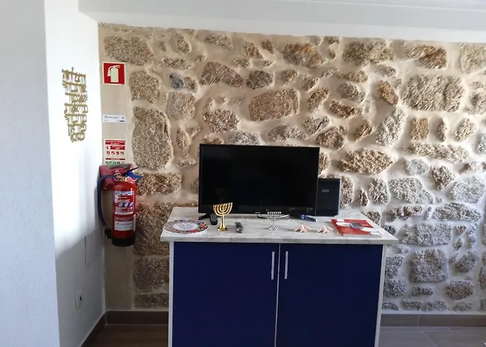 Isabel De Gouveia Вилла Бельмонте