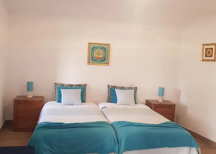 Вилла Isabel De Gouveia