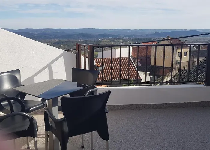 Isabel De Gouveia ベルモンテ